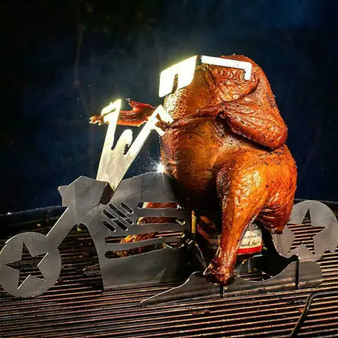 Chicken Stand Beer Funny American Motorcycle BBQ Steel Rack