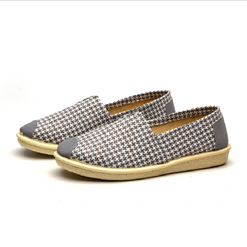 Houndstooth Grey