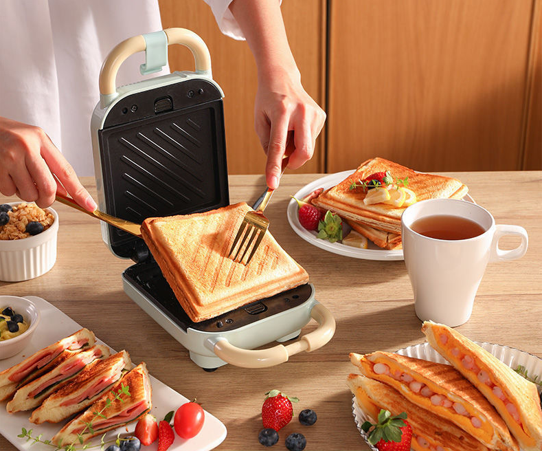 Title 2, Bread and toast press Sandwich machine multifun...