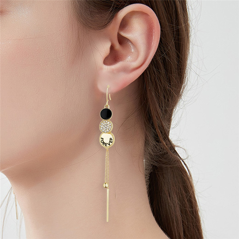 Temperament Net Red Retro Elegant Earrings Show Thin Face Earrings