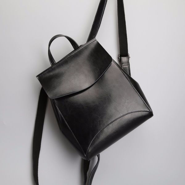 Korean fashion leather shoulder bag lady all-match Leather Backpack simple retro handbags handbags wholesale