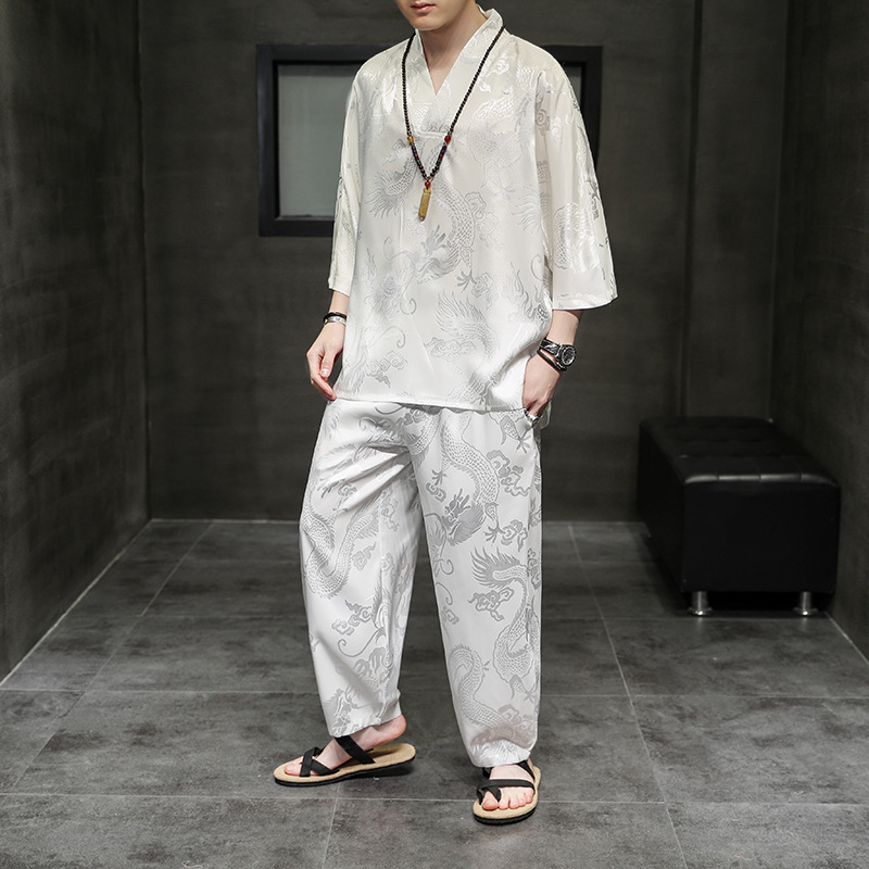 بدلة كاجوال بأكمام خماسية من حرير الآيس