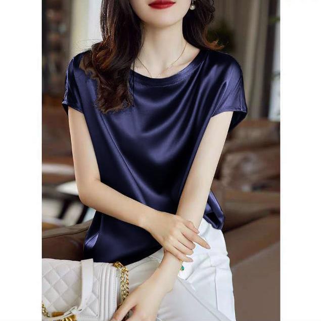 Title 1, Fashionable Loose Inner Base Shirt