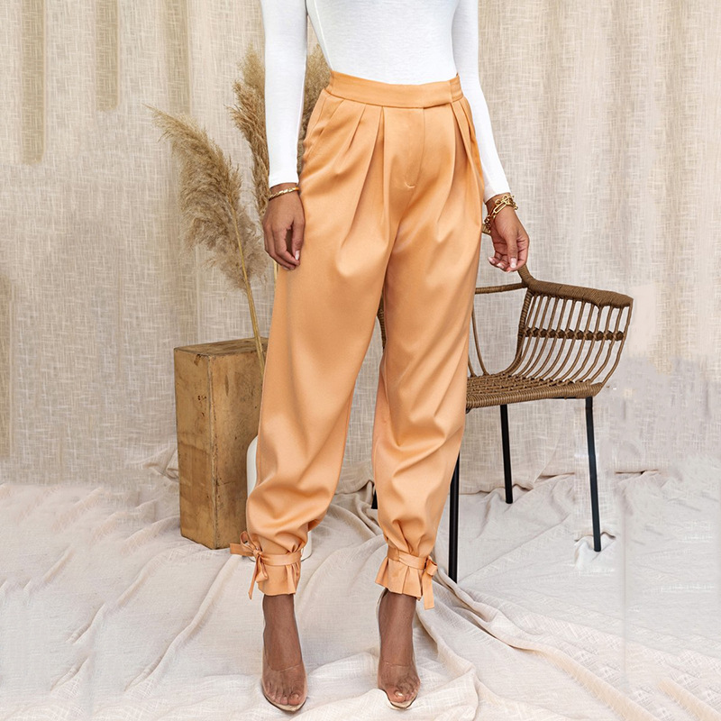 Title 4, Womens High-Waisted Trousers with Slim Legs en...