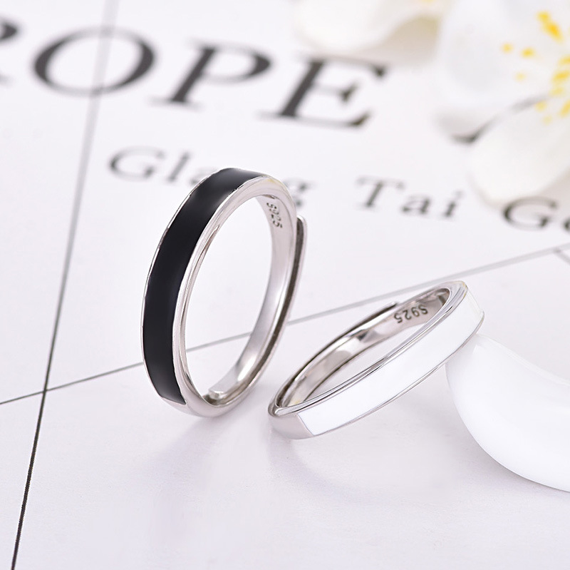 Men And Women Pair Ring Black And White Ring