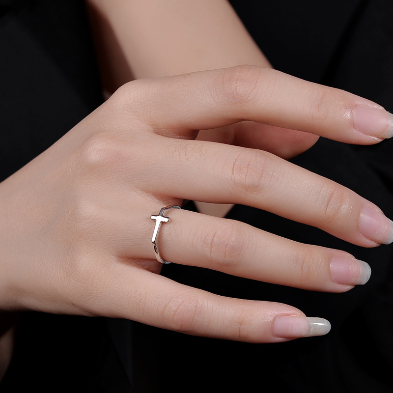 Korean Version Of S925 Sterling Silver Ring All-Match Cross Glossy Ring
