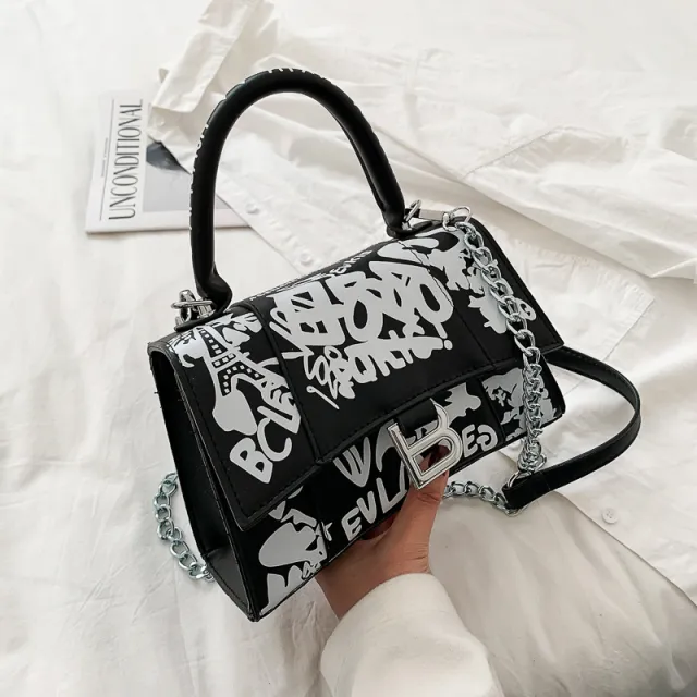 Textured Small Square Bag Chain Shoulder Messenger Bag Black - Shop at LoveMi