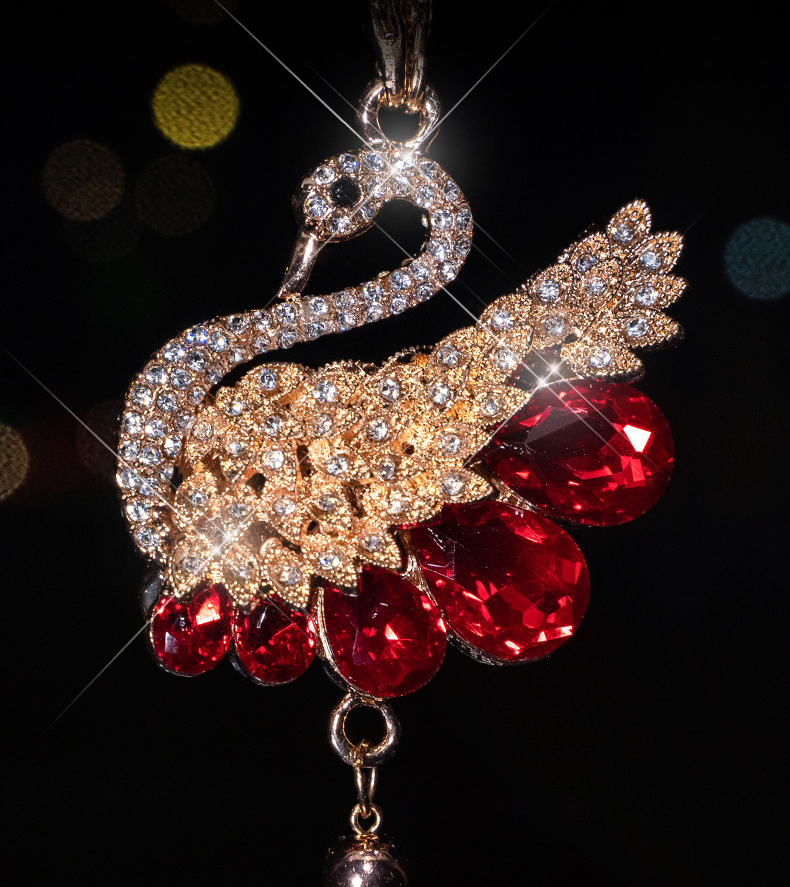 Car Pendant Double-Sided Crystal Swan King Pendant Creative Car Rearview Mirror Pendant — foto 5