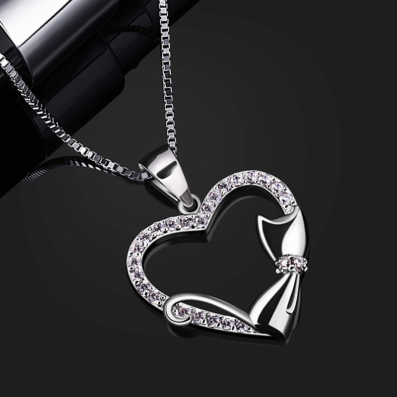Pendant without chain