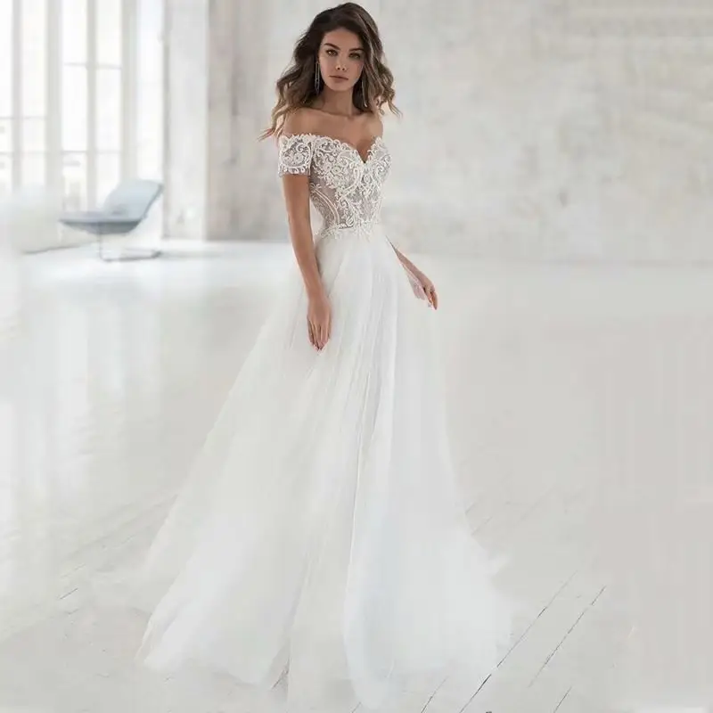 The New Lace Light Wedding Dress Is