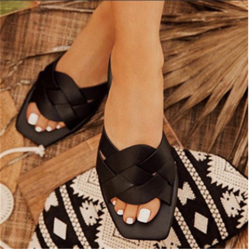 Popular Casual Beach Shoes Lightweight Flat Bottom Ladies