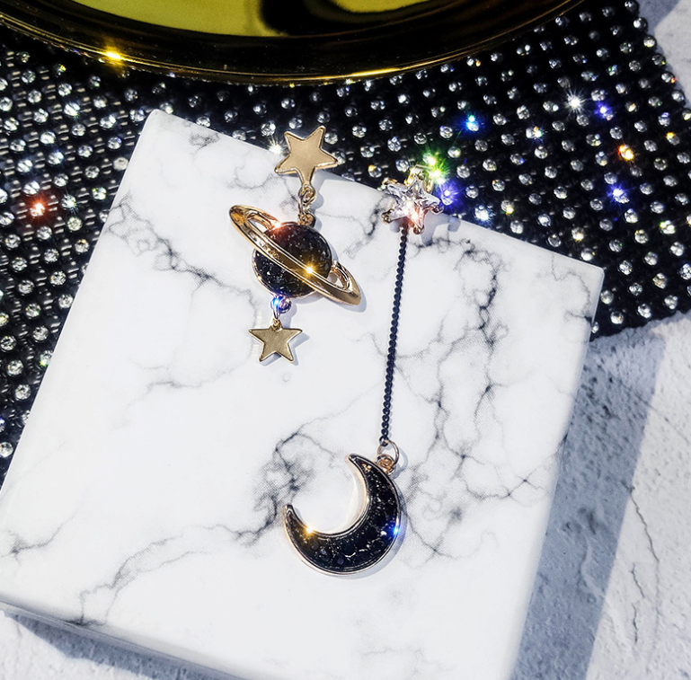 Retro Personality Long Atarry Sky Earrings