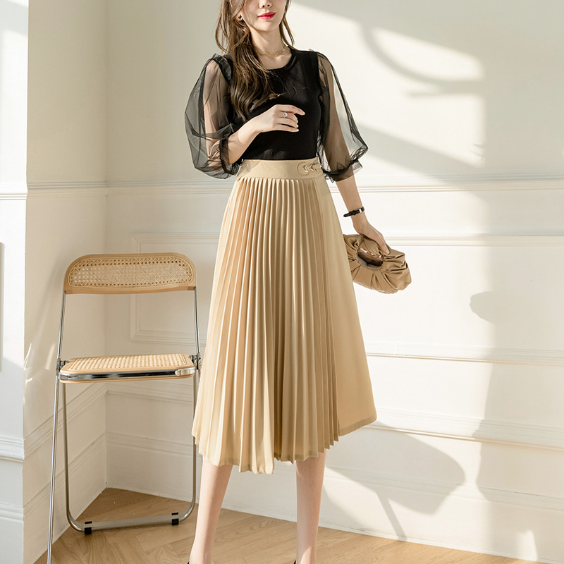 Title 3, A-line Mid-length Retro Skirt – a stylish and c...