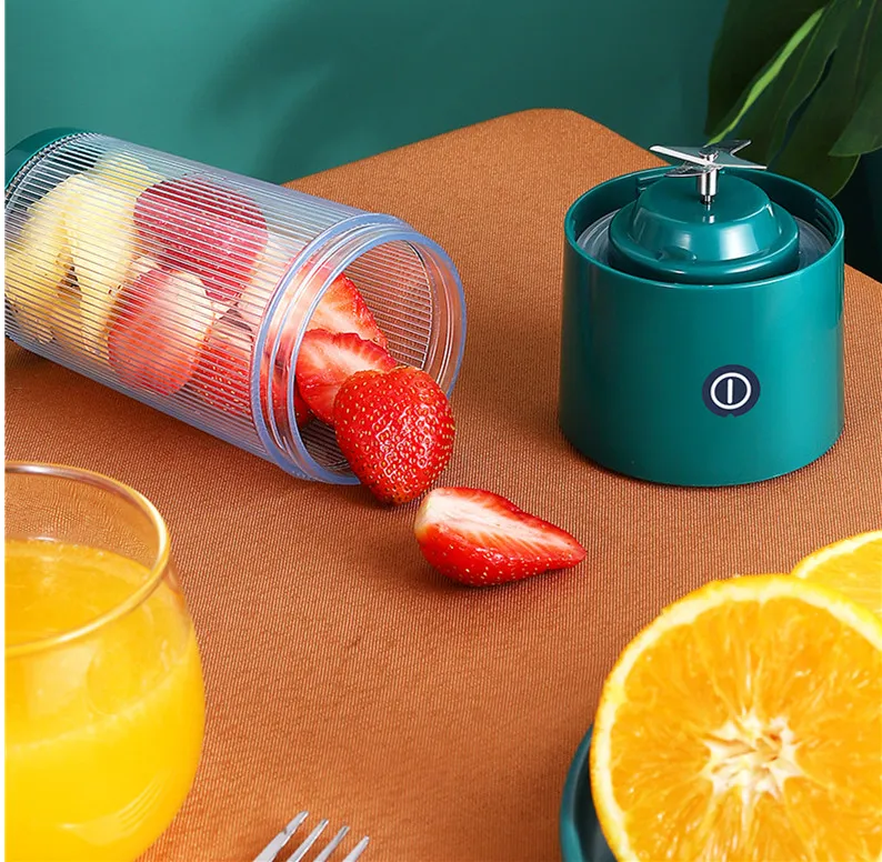 Rechargeable Portable Juicer Cup Small Portable Fruit Juice Machine – image 4