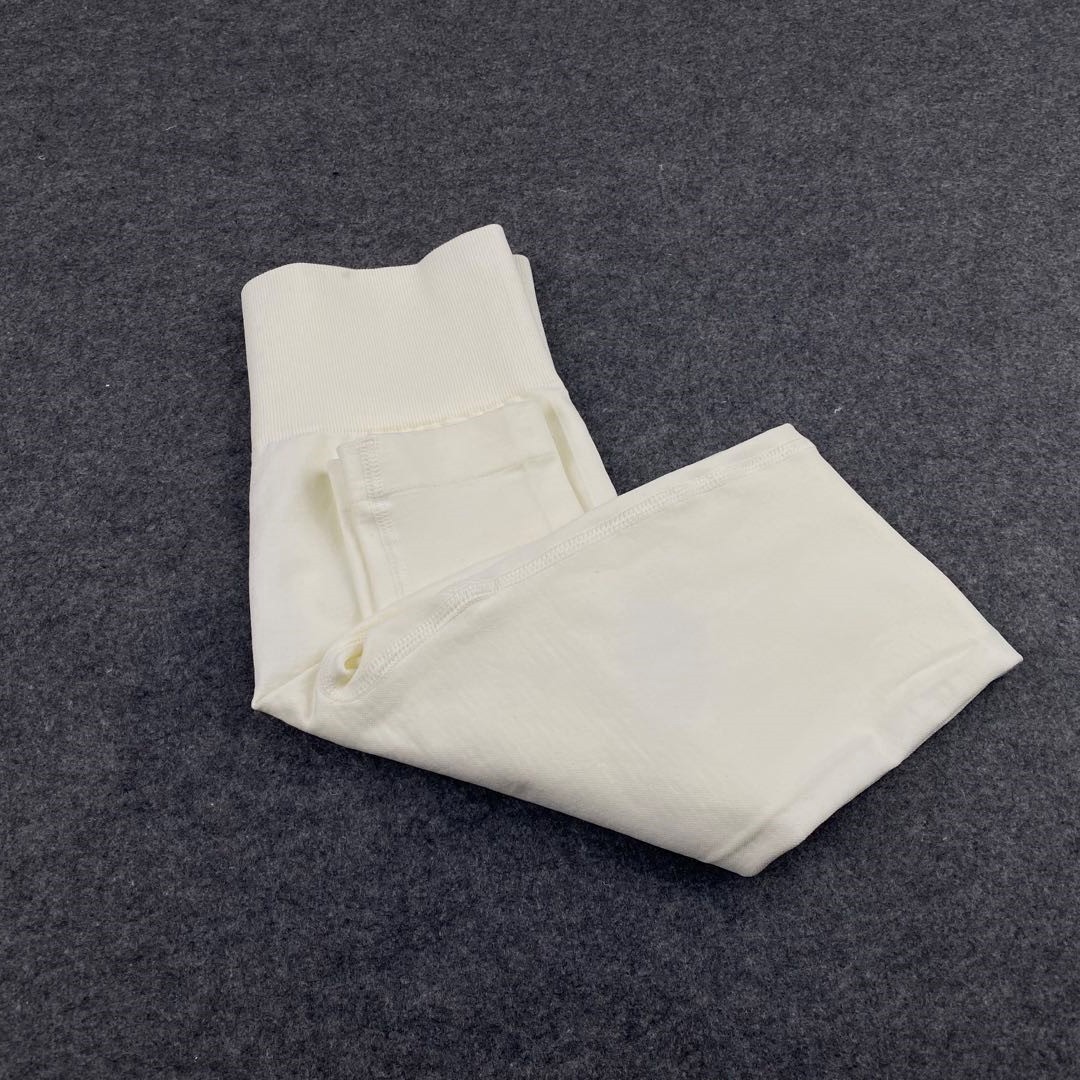 Seamless Knitted Quick-Drying Yoga Wear