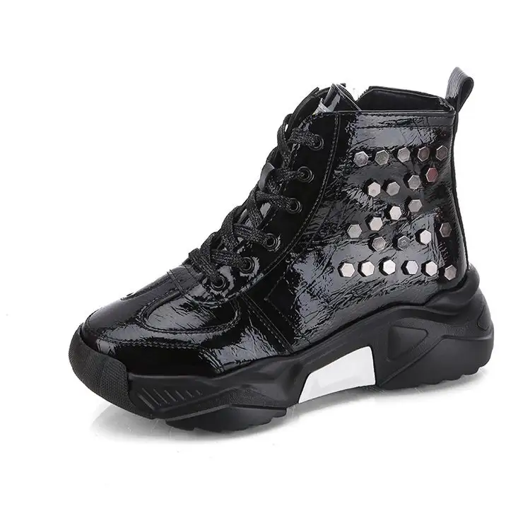 Trifle Slope With Lace-Up Street Skateboarding Shoes Plus Velvet High-Top Shoes