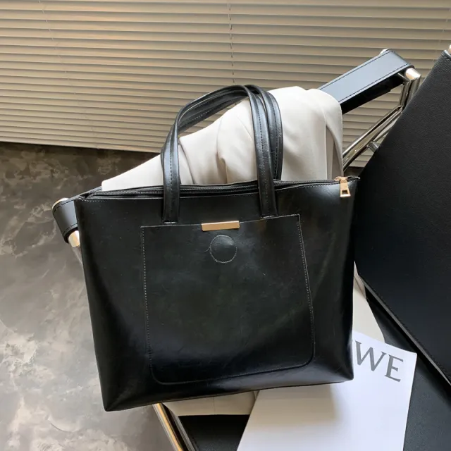 Bag Fashion Retro Simple Large Capacity Tote Bag Versatile Ins Super Fire Shoulder Bag Women''S Bag Black - Shop at LoveMi