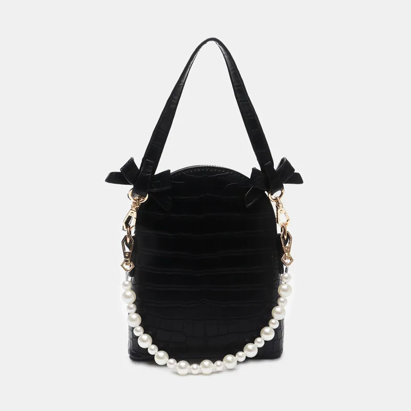 Fashion Trend Shell Pearl Bow Bag - Black