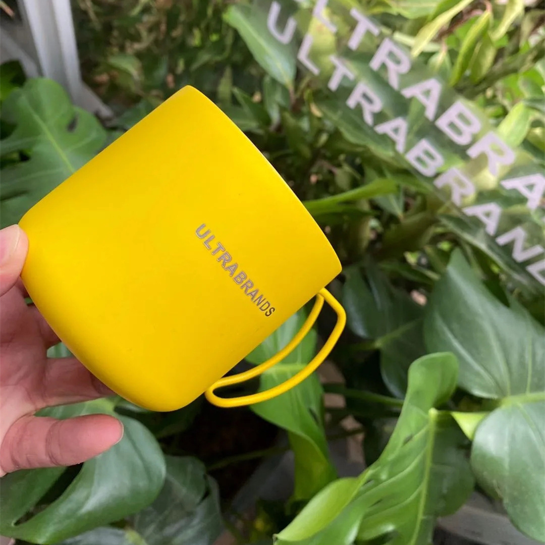 Anti-Scalding Design  Double-Layer Vacuum  One-Piece Stainless Steel Mug  Coffee Cup