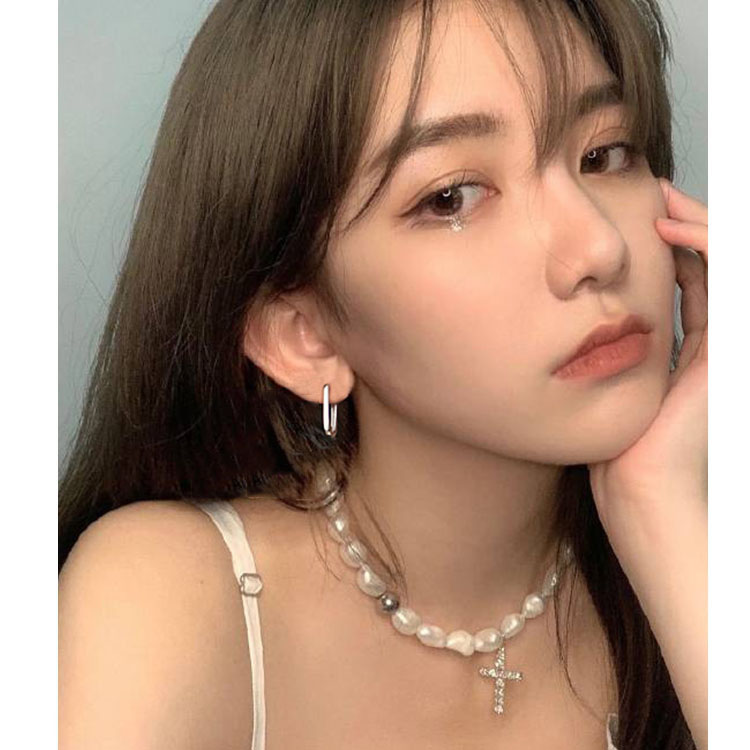 Silver Square Earrings Niche Design, High-End Atmosphere Female Pure White Earrings