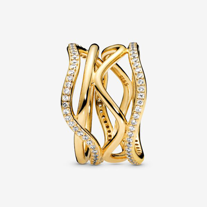 The Silver Ring Family Inherits Sterling Silver Personality