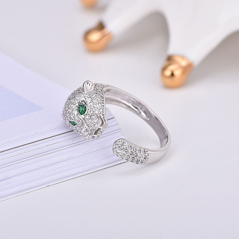 Domineering Personality Leopard Head Inlaid Zircon Women's Jewelry