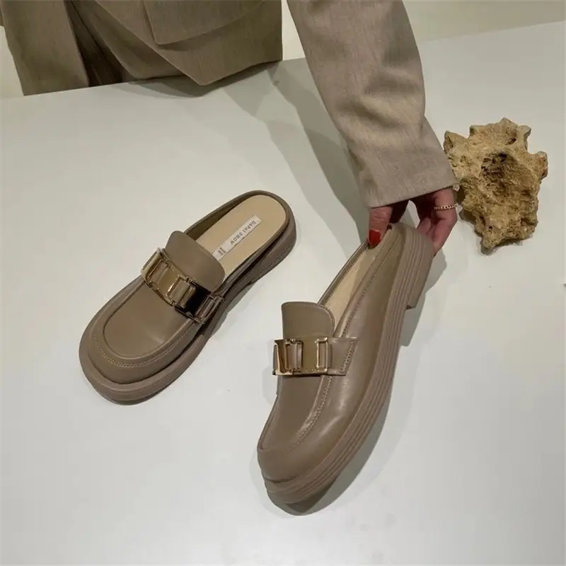 Metal Buckle Small Leather Shoes Comfortable Lazy Half Slippers