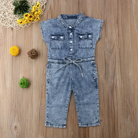 Short-Sleeved Girls Denim Jumpsuit for Kids in Summer Fashion