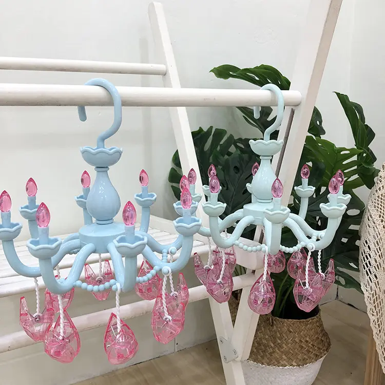 Cute Retro Crystal Chandelier Shape Clothes Rack