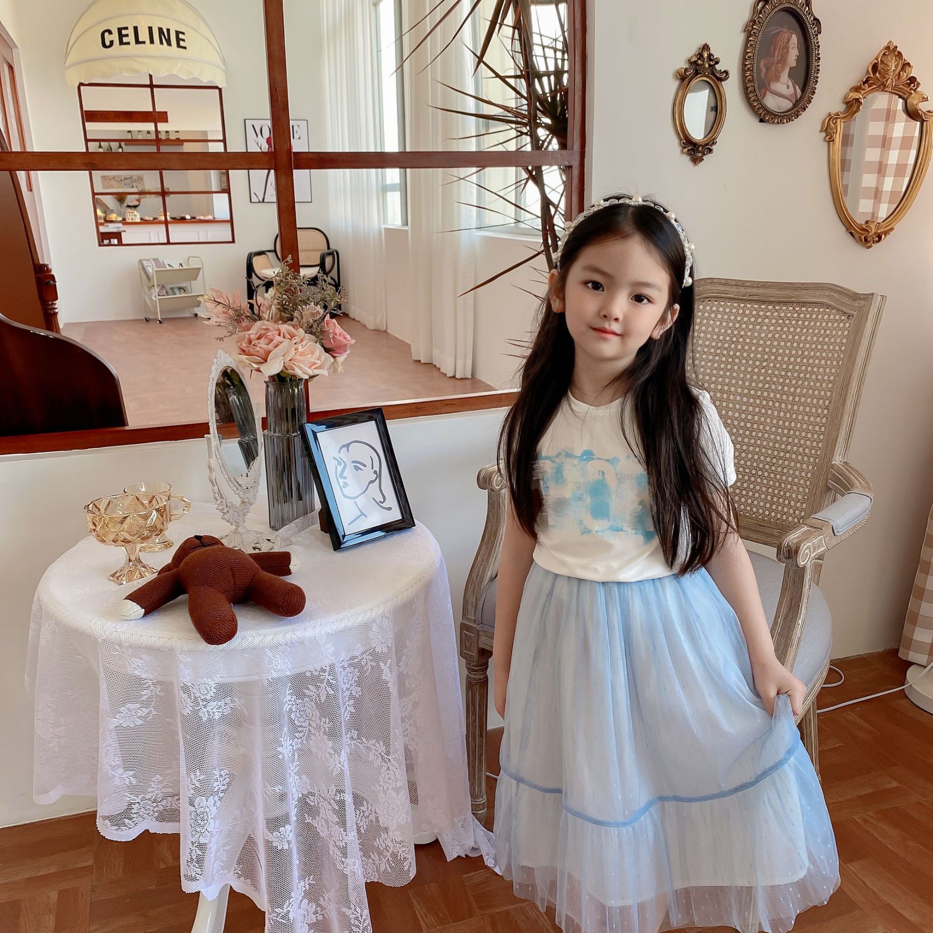 Printed Round Neck White T Mesh Skirt Suit