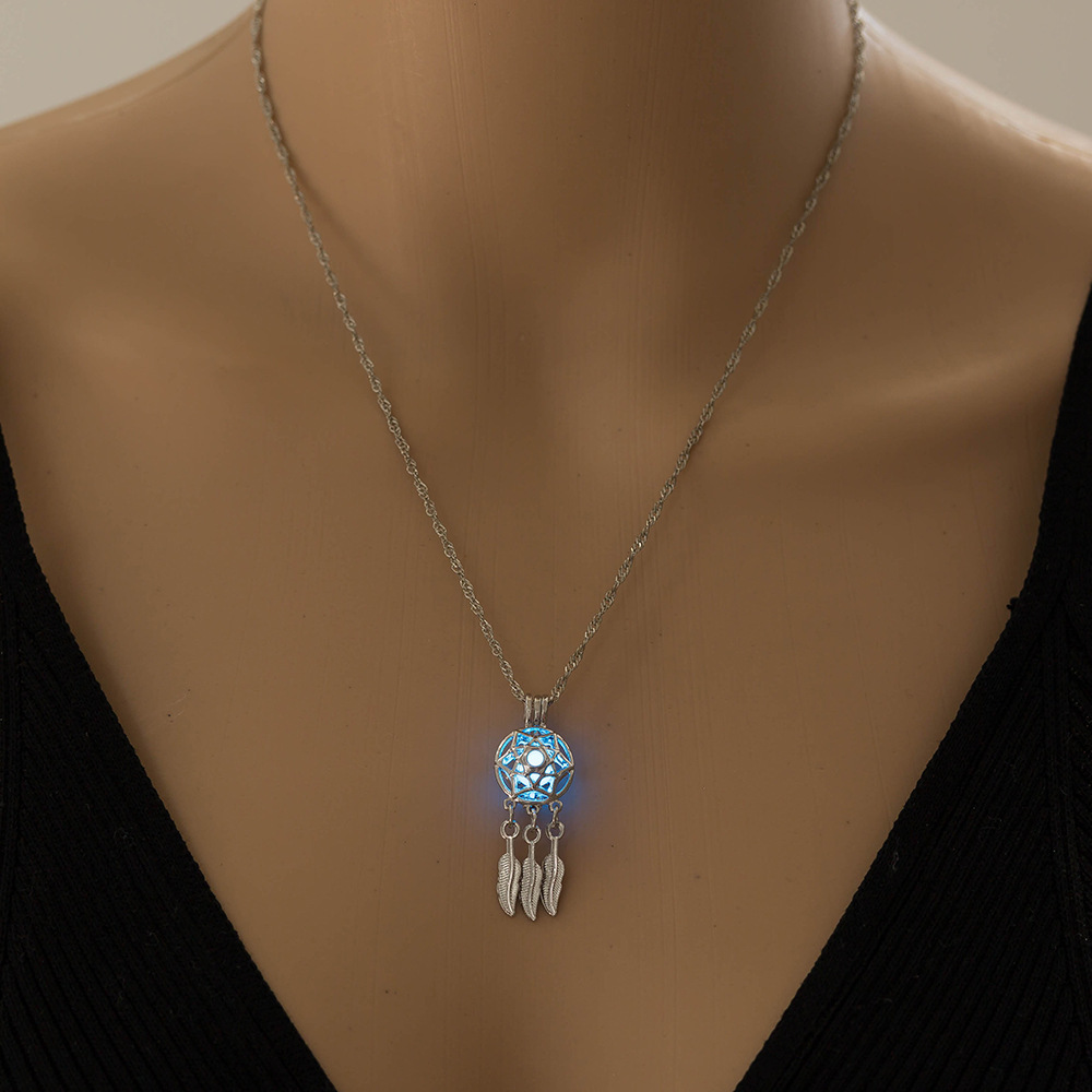 Dream Catcher Luminous Necklace Fashion Personality Christmas Sweater Chain