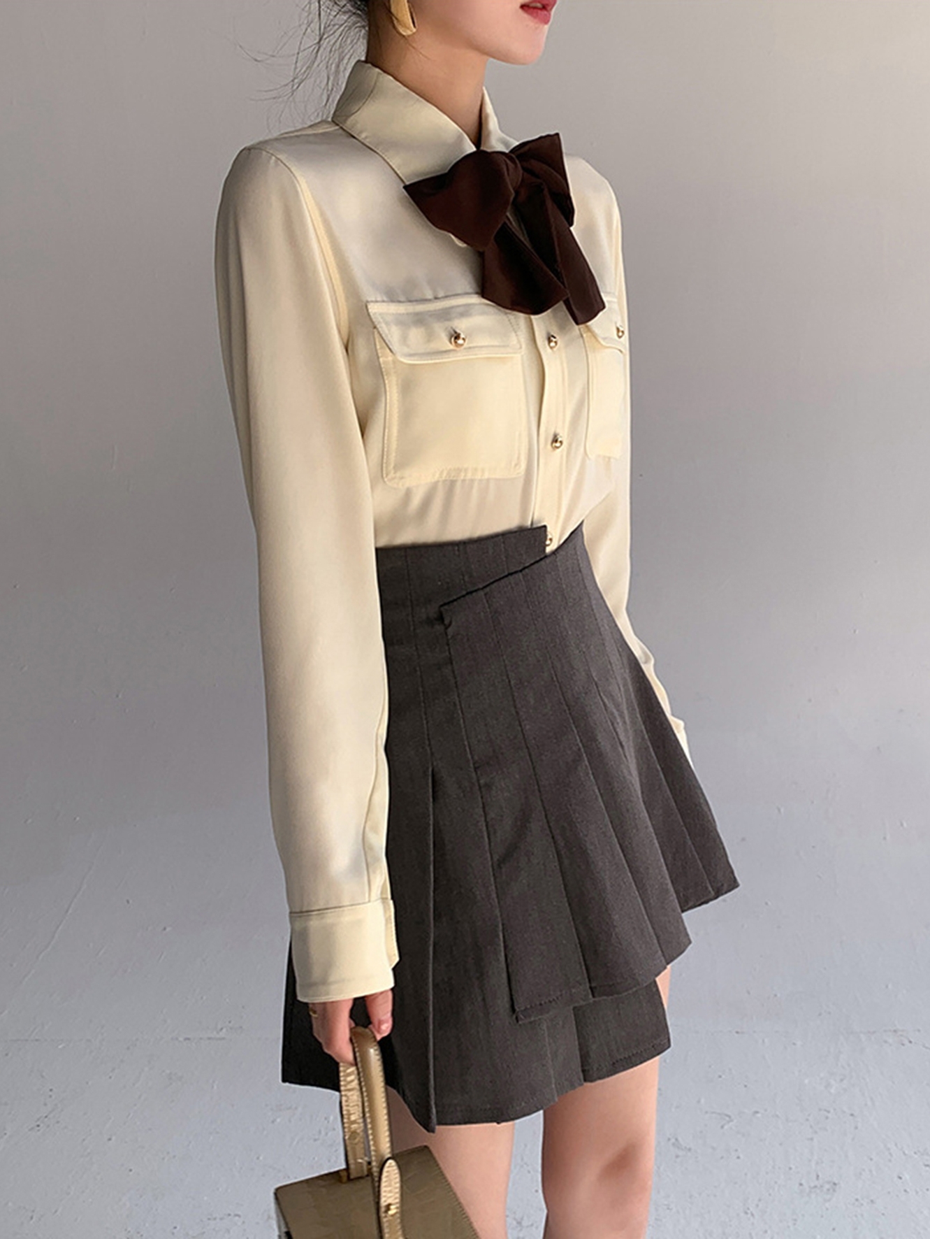 Age-Reducing Self-Tie Temperament Shirt