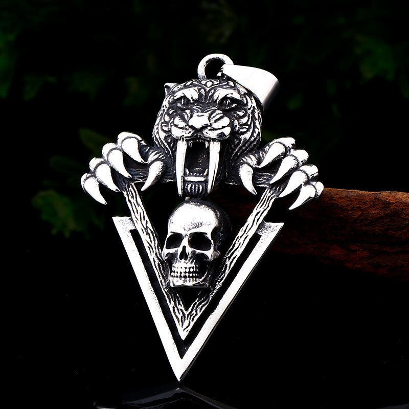 Stainless Steel Tooth Tiger Skull Pendant Men'S Retro Titanium Steel Pendant