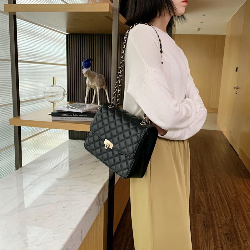 Crossbody Bag Retro Trendy Rhombus Chain Bag