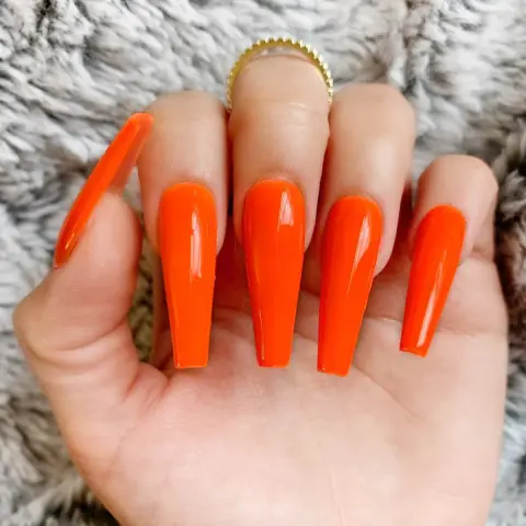 Wearing Nails