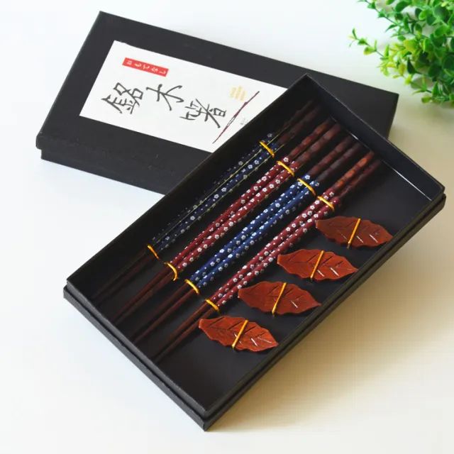 New Products On Sale Japanese Wooden Chopsticks Gift Box Set 4 Pairs Of Chopsticks Chopsticks Combination Gift Set Tortoise Shell Cherry Blossom - Shop at LoveMi