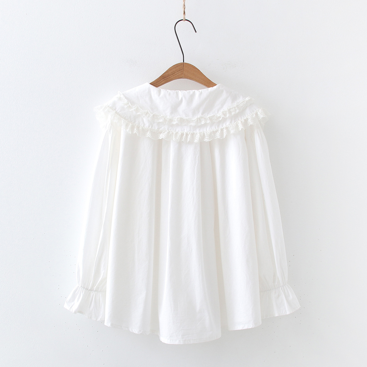 Fashion Double Collar Embroidered Lace Shirt