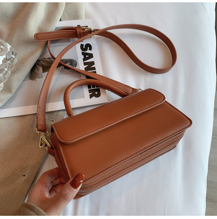 Title 8, Pure Color Fashion Retro Small Square Bag