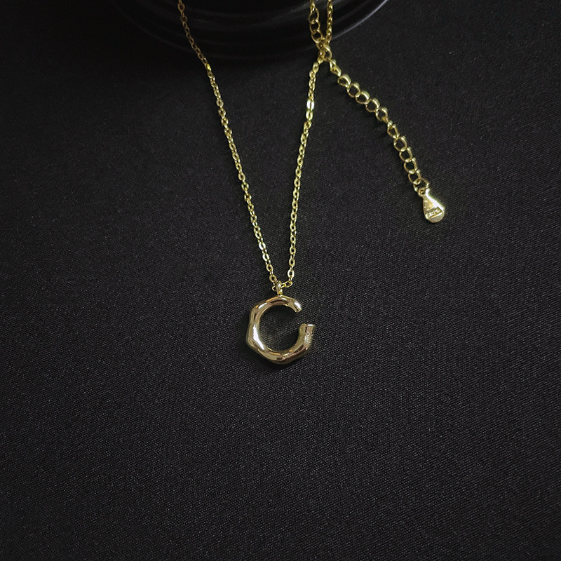 Korean Version Of Irregular C-Shaped Necklace Temperament Metal Texture Girl Necklace