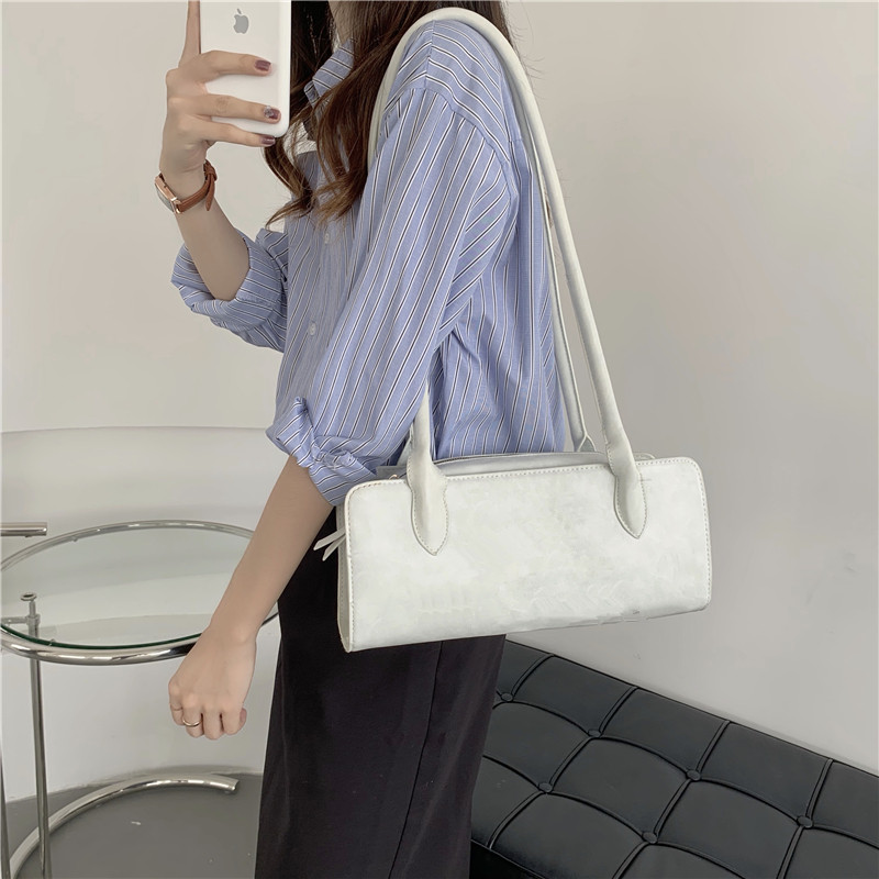 New Korean Niche Design Net Red Wild Retro Ins One Shoulder Armpit Bag White - Shop at LoveMi