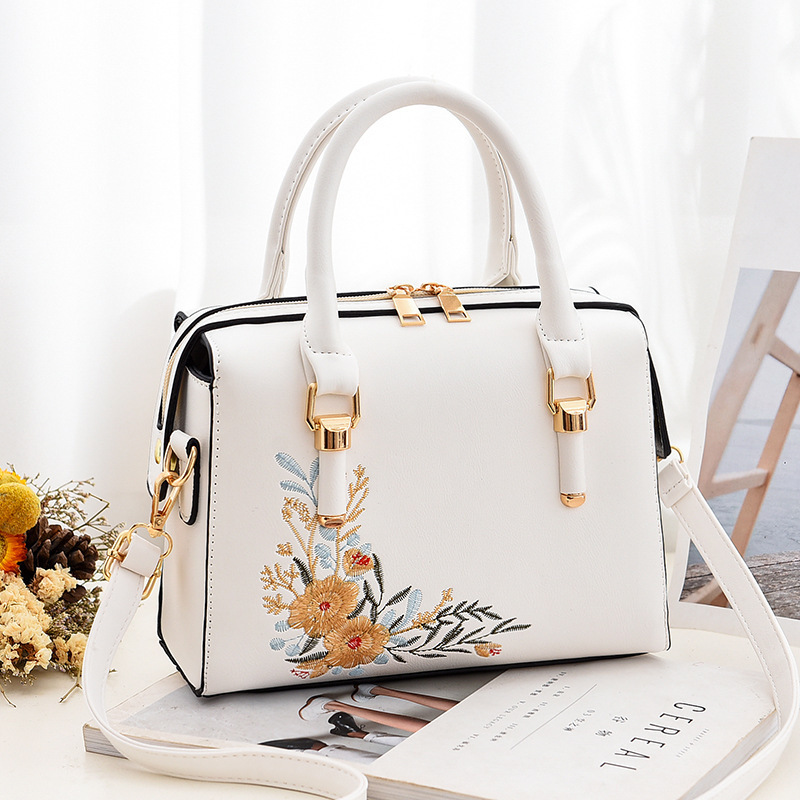 Pillow Bag Female Autumn New Fashion Embroidered Handbag Korean Style Simple… — image 1