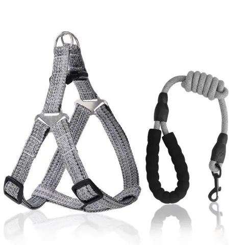 Explosion-proof Dog Traction Rope Retractable Harness Dog Walking