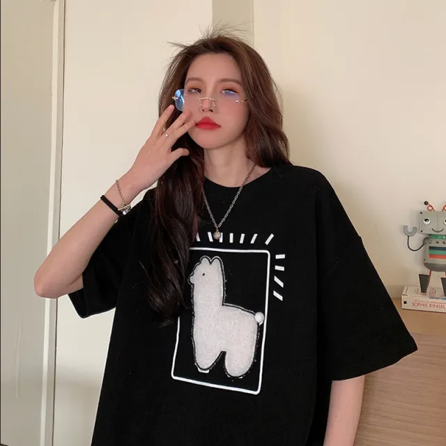 Embroidered Lamb Half Sleeve Top Bottoming Shirt Black - Shop at LoveMi
