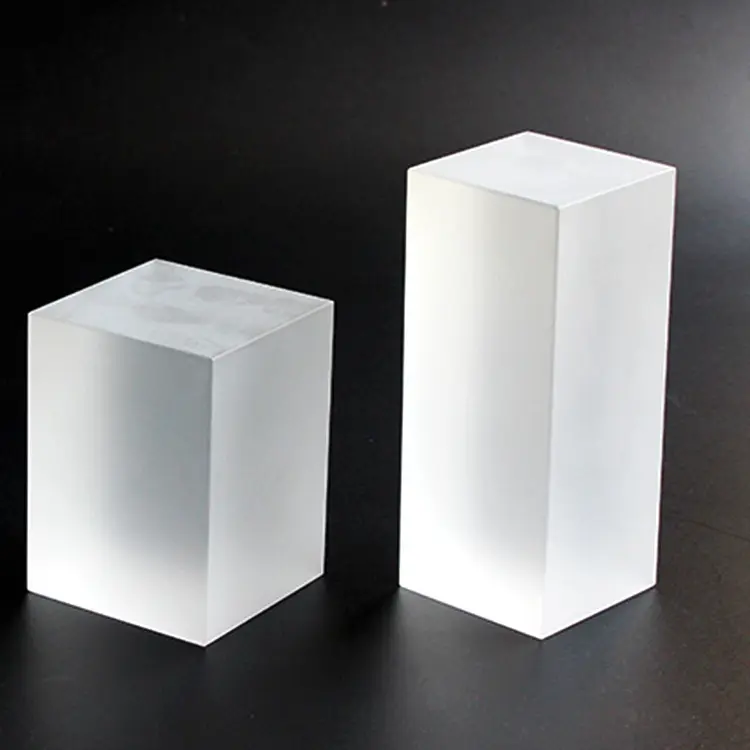 Transparent Crystal Glass Cube White Embryo