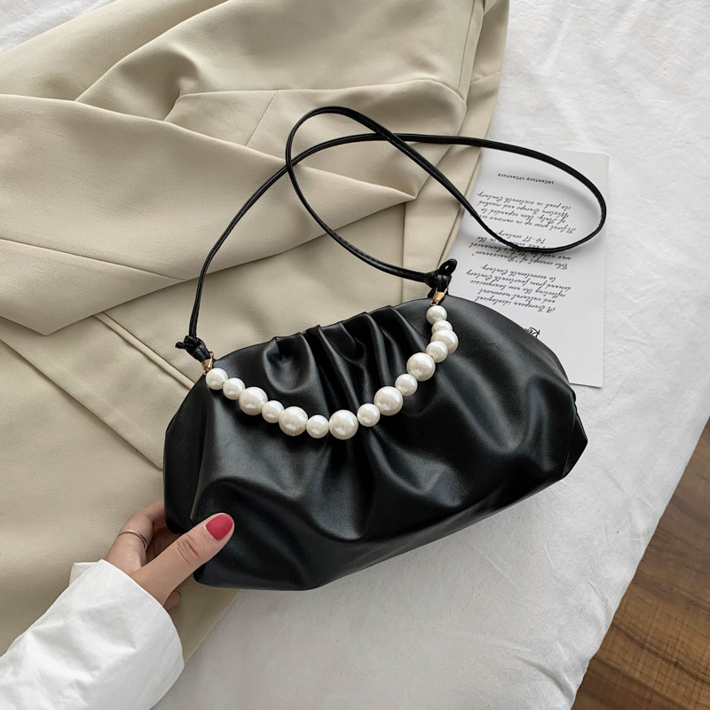 Title 7, Sac Cloud en cuir souple Pearl Fold