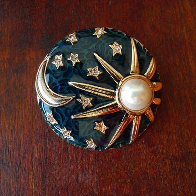 Title 2, Vintage Fine Moon Badge Sun God Round Oil Drop ...