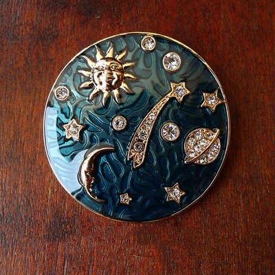 Title 7, Vintage Fine Moon Badge Sun God Round Oil Drop ...