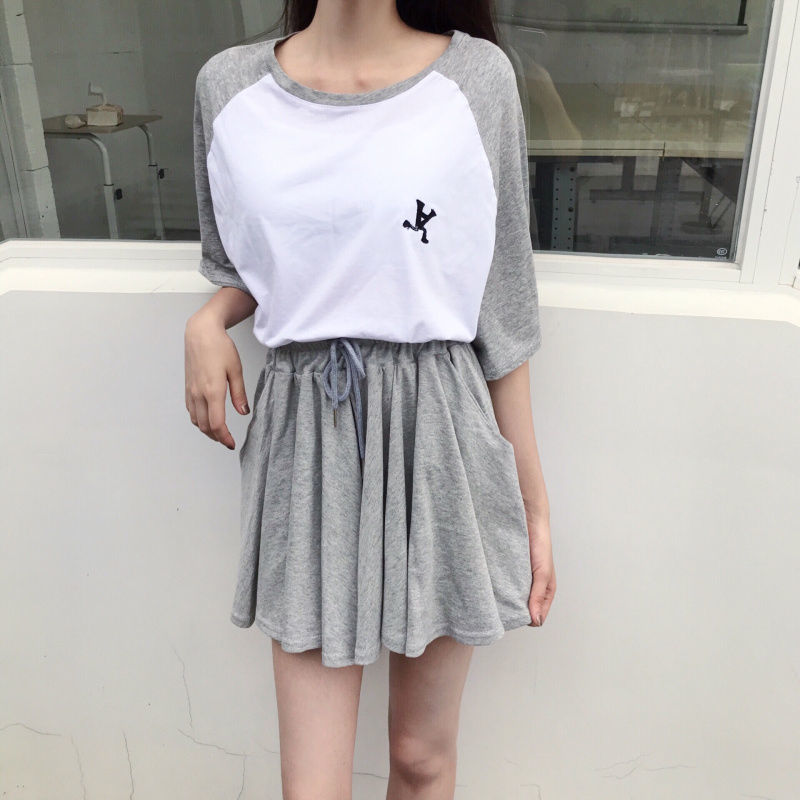 Short-sleeved T-shirt  Shorts Suit Female Wild Leisure Sports Two-piece