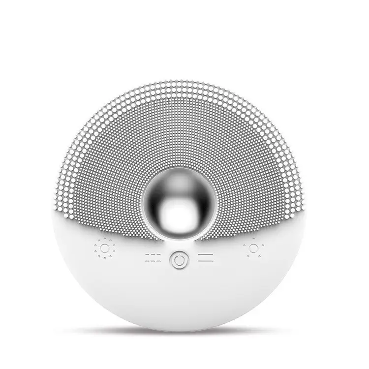 The Silicone Face Wash Can Be Heated