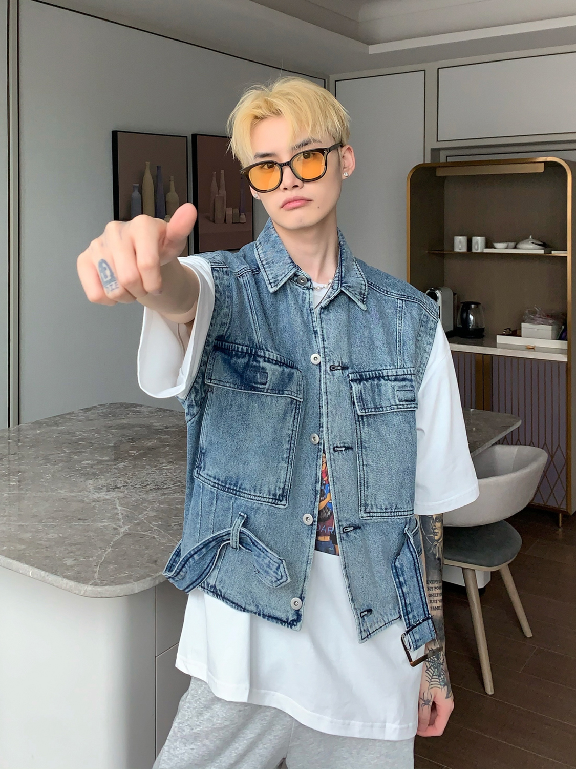 Korean Version Big Outline Simple Cowboy Coat Male Tide Wash Do Old Cowboy Workwear Vest